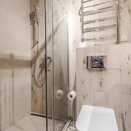 Staroevreyska Timber Львов