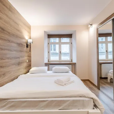 Staroevreyska Timber Апартаменты Львов