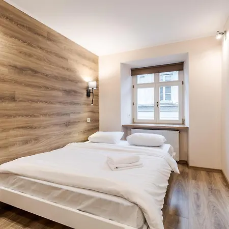 Staroevreyska Timber Appartamento Leopoli